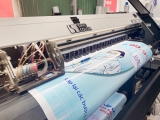 Hiflex là gì? Phân biệt Hiflex thường và Hiflex xuyên đèn