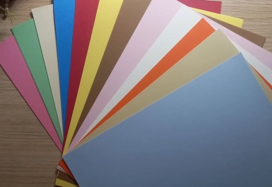Lưu ý chọn chất liệu in POSM tương tác và props sự kiện để chịu va đập tốt