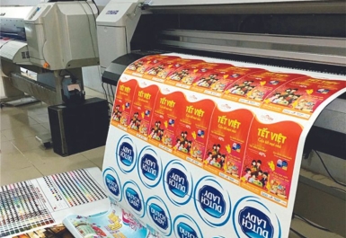 In decal số lượng ít cho cửa hàng nhỏ