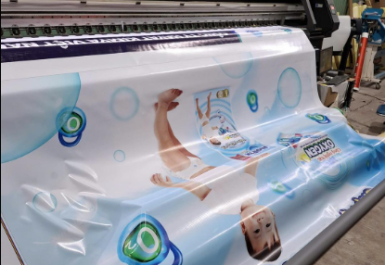 In UV là gì? Khi nào doanh nghiệp nên sử dụng in UV?