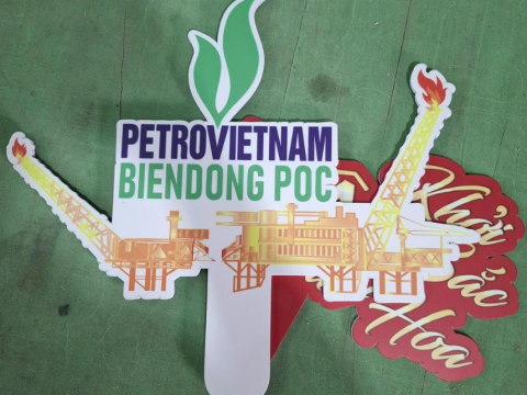 Bảng giá in Mô hình Hashtag cầm tay & Khung Check-in sự kiện lấy liền